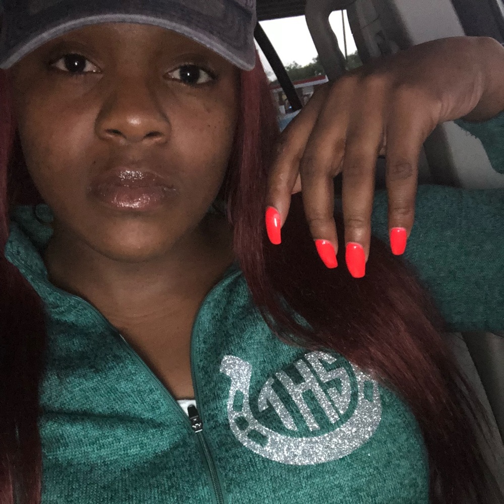 Meet your Posher, Darneshia